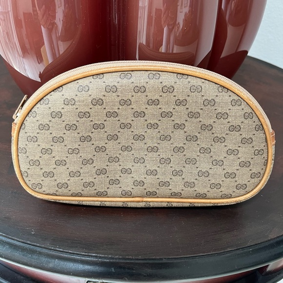 Vintage Gucci makeup bag pouch - Picture 1 of 7